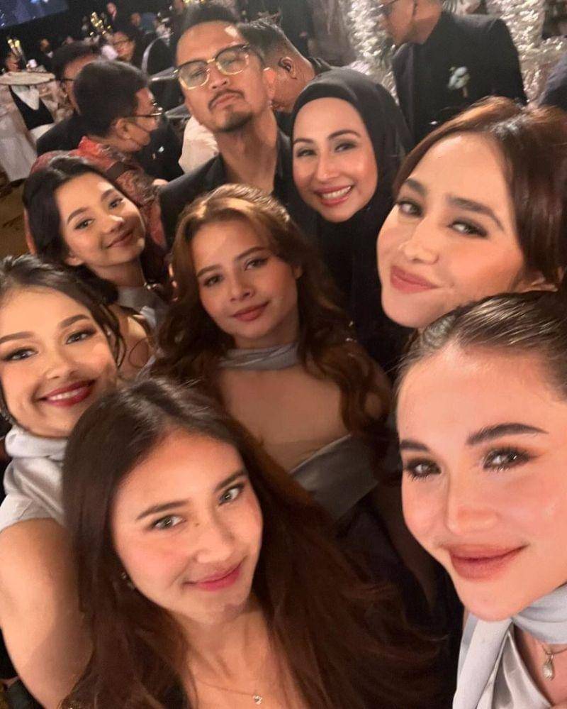 Instagram.com/elinaaaaajoerg